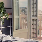Casa Gracia Hostal *