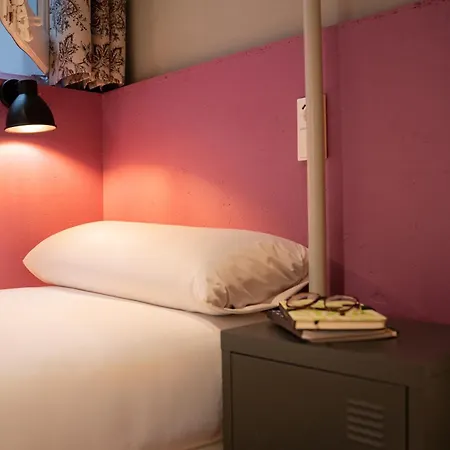 Hostel Casa Gracia Barcelona