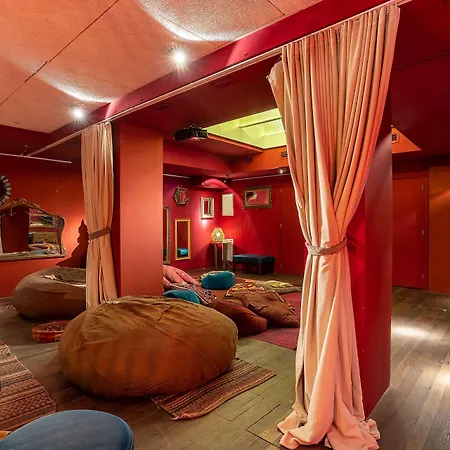Casa Gracia Hostel *