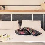 Casa Gracia Hostel